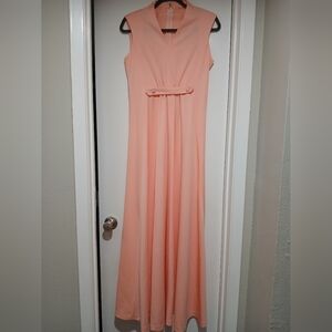 1960s - 70s Peach Maxi Sleeveless, V-Neck, Front Accent Strap.  See Meas…